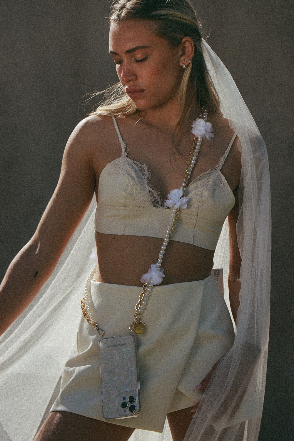 Chaine Longue Vera Blanc 120 cm