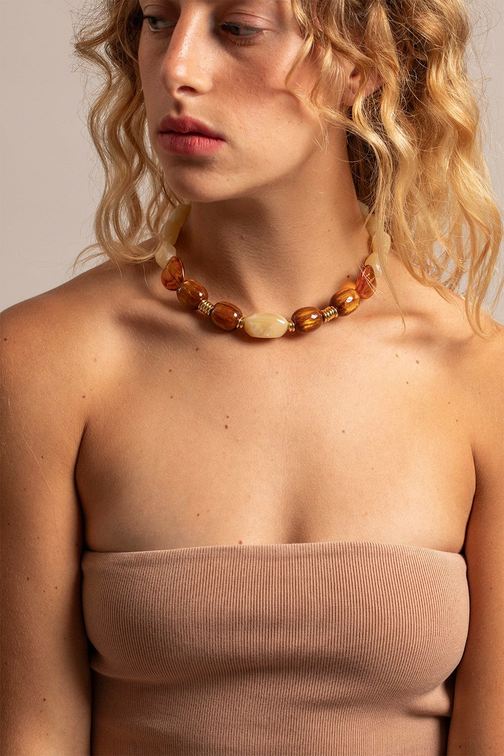 Jewelry Necklace Dolly Beige 40 cm