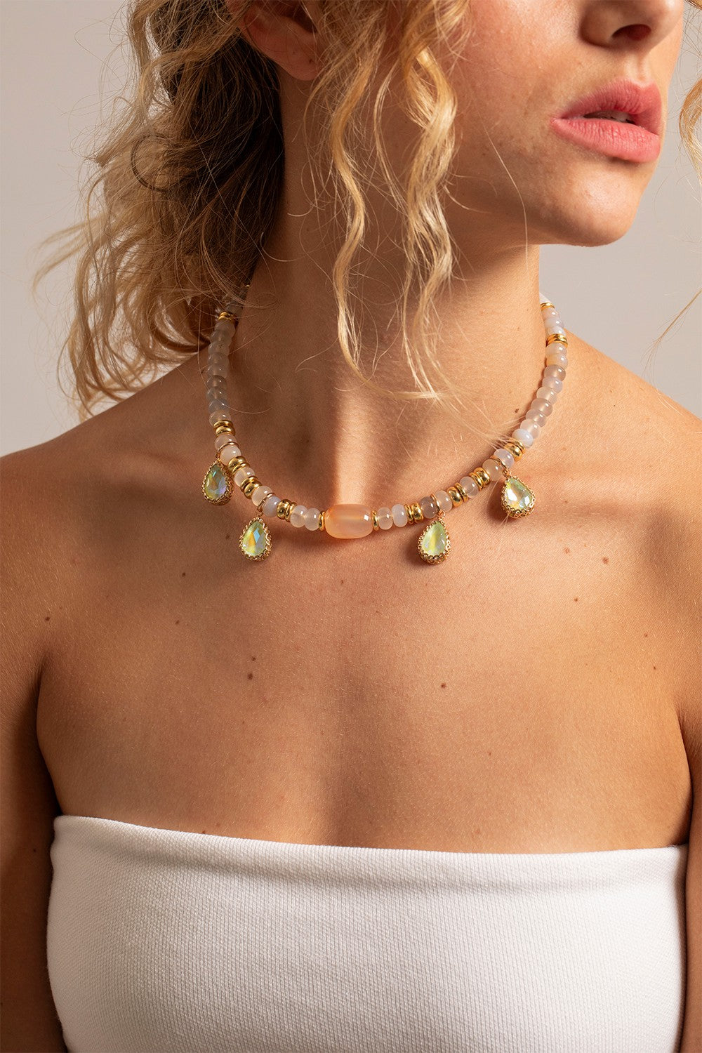 Solange Beige Necklace Jewelry 40 cm