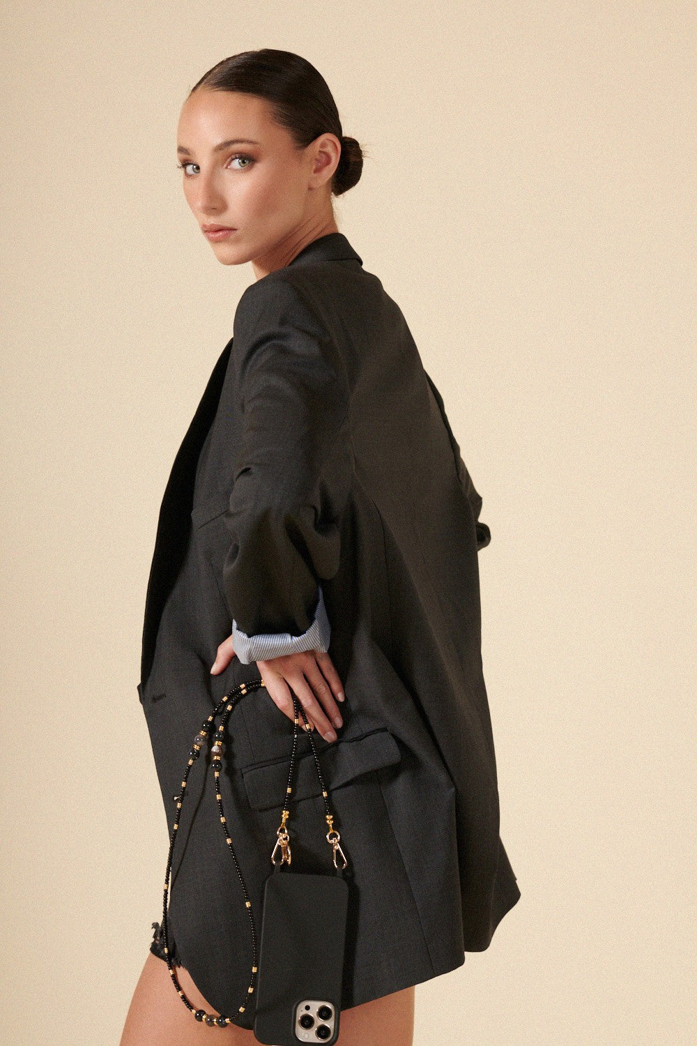 Long Iris Chain Black Pearls 120 cm