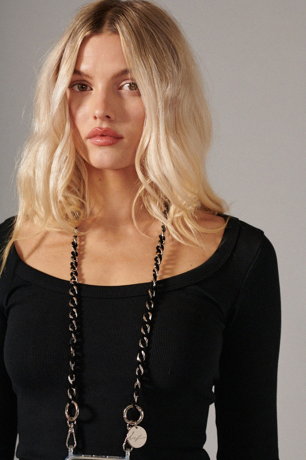 Chaine Longue Sona Noir 120 cm