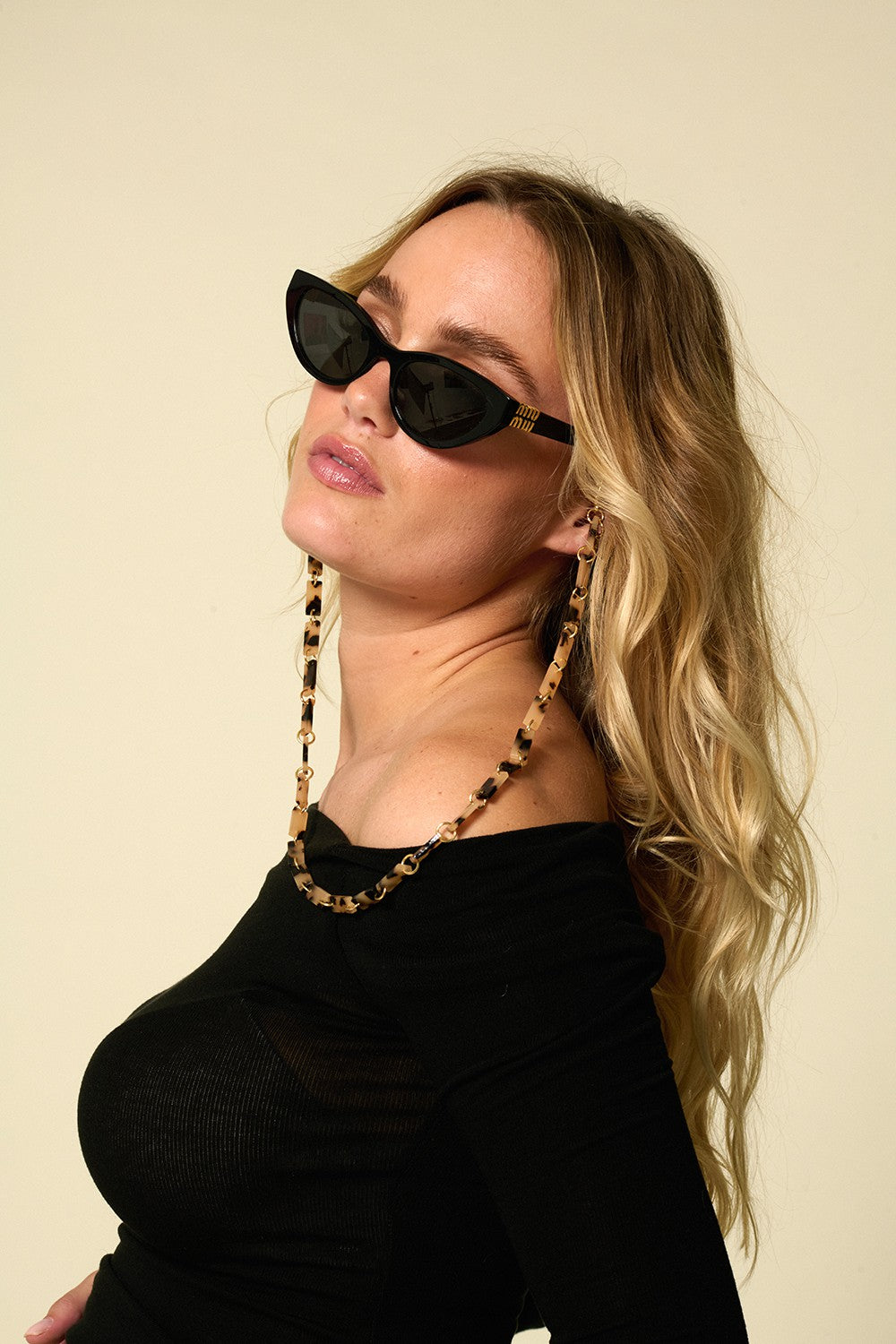 Nahara Beige Eyeglass Chain Jewelry 72 cm