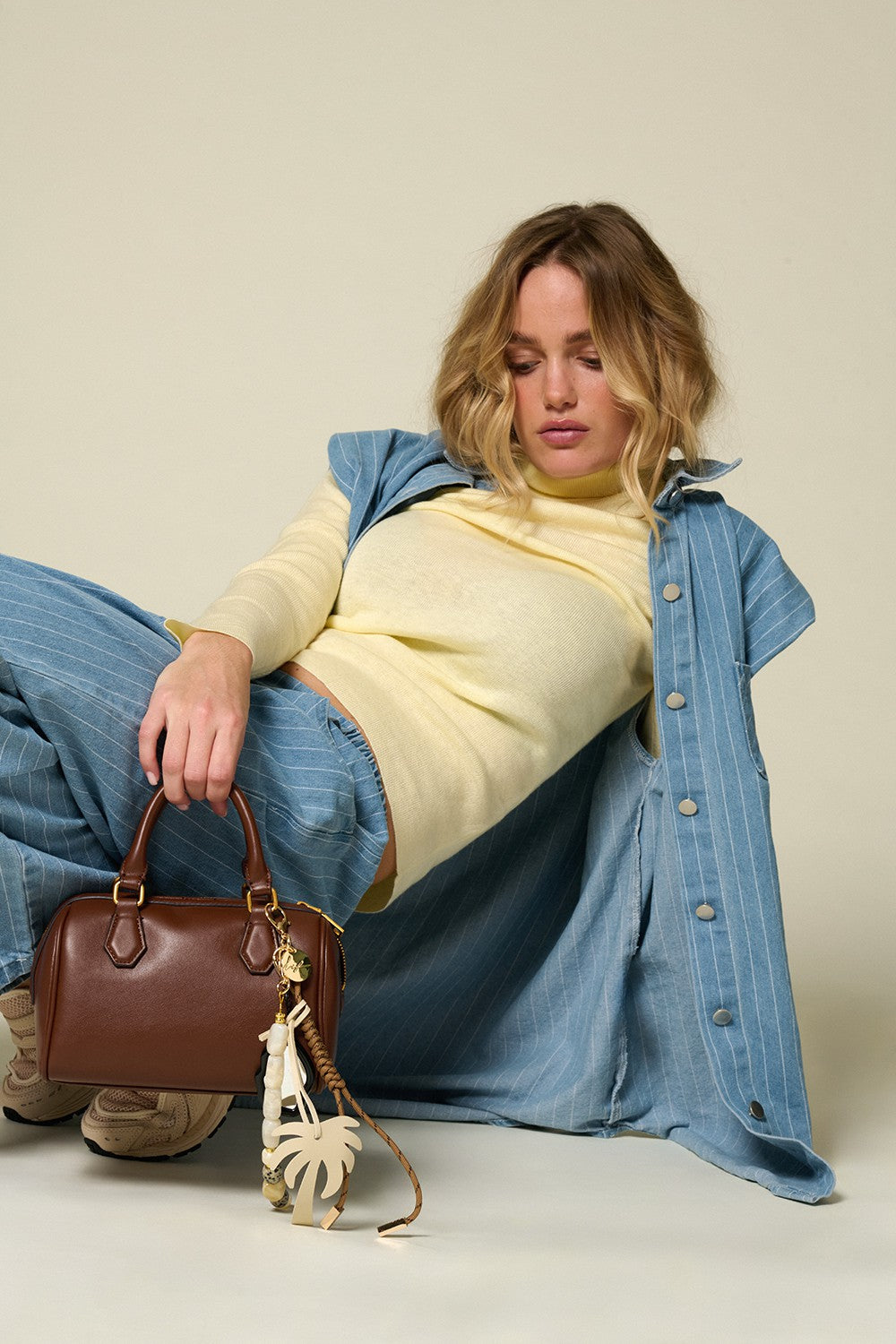 BIJOU DE SAC BOBBY MARRON 30 CM