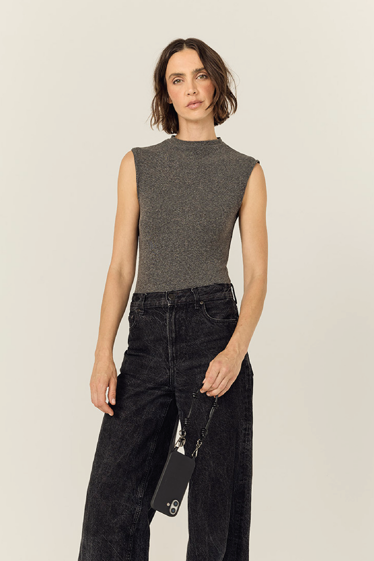 Nolan Black Cord Court