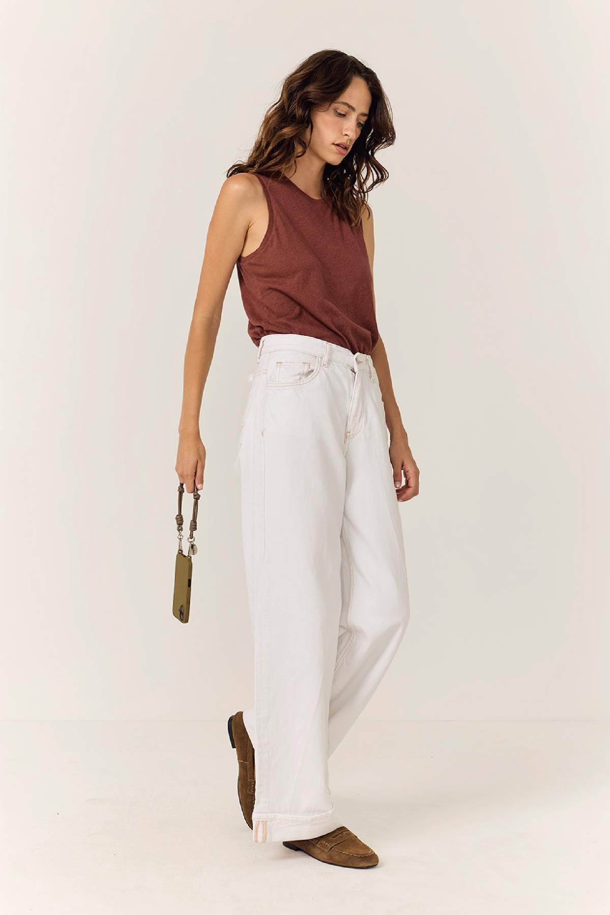 Nolan Taupe Cord Court