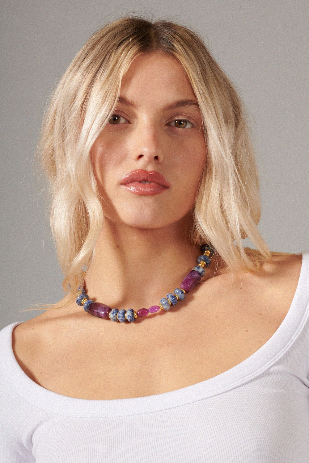Chaine Courte Eileen Violet 40 cm