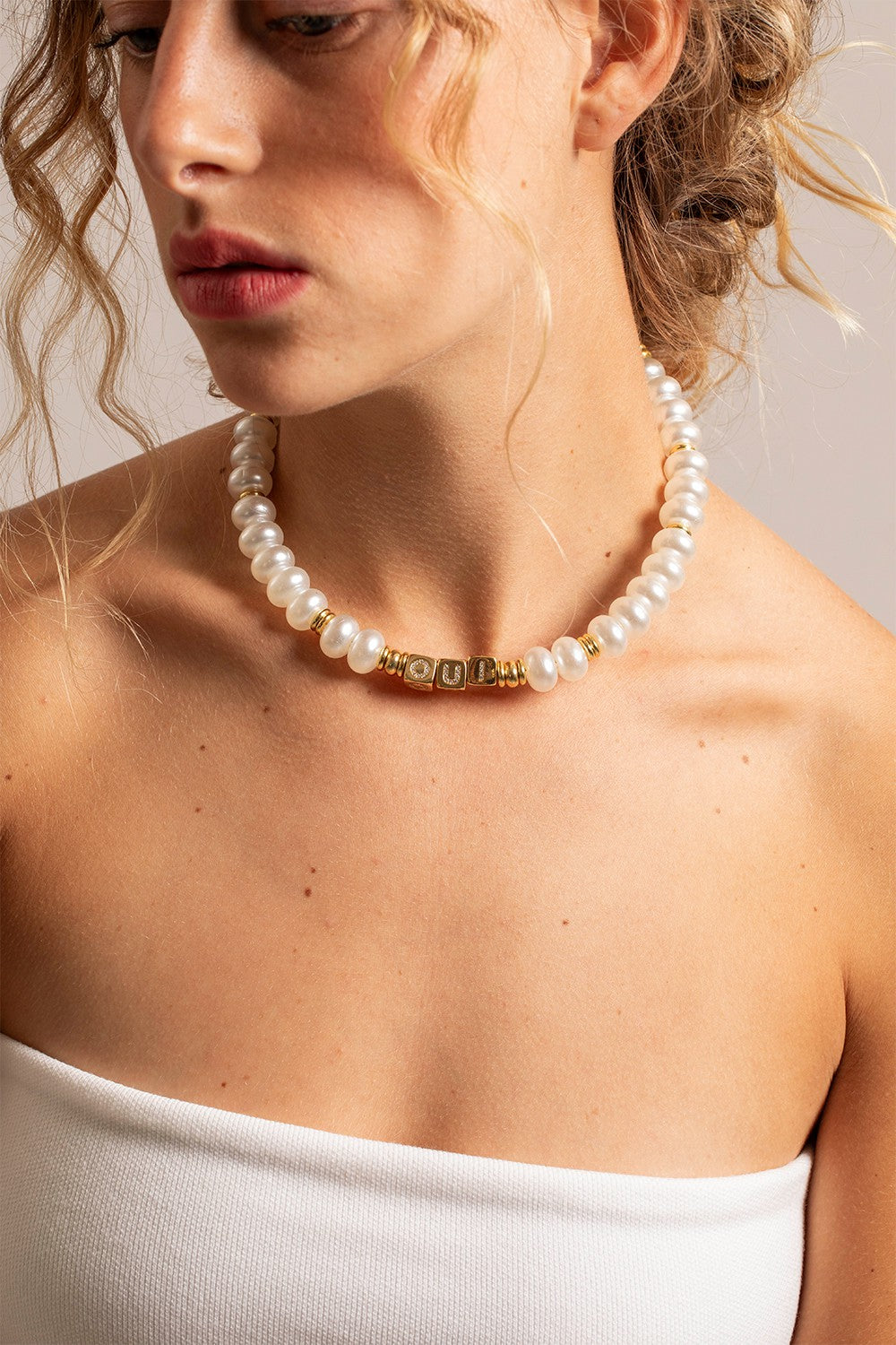 Chaine Courte Oui Blanc 40 cm