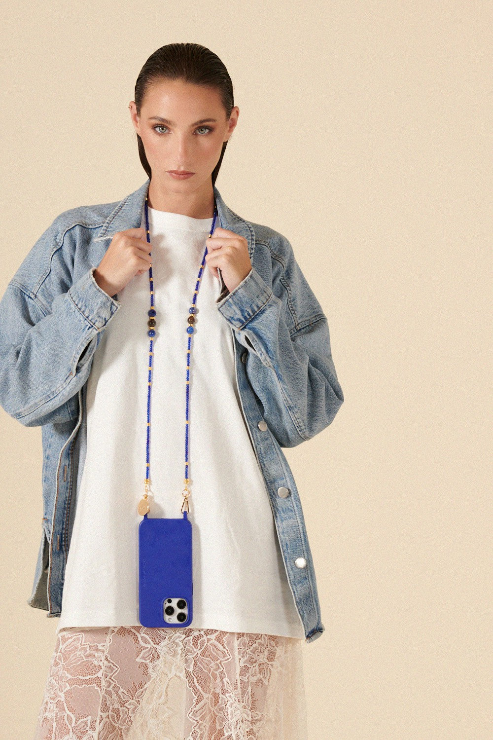 Long Chain Iris Blue Pearls 120 cm