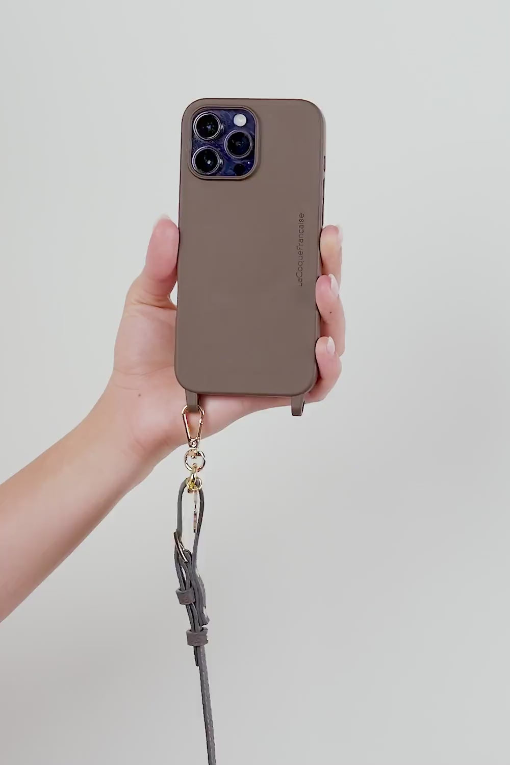 LE322110_2.mp4 position:2